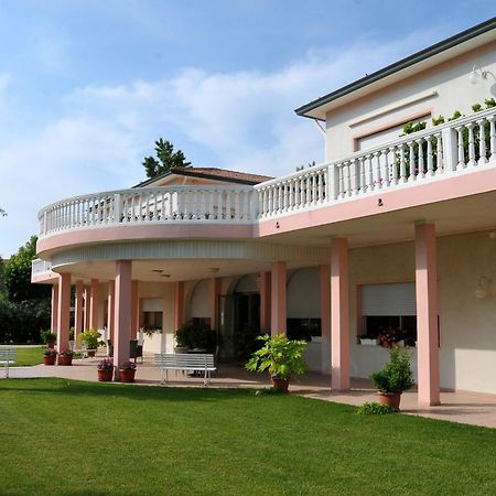Stella - Casa Per Ferie Hotel Bellaria-Igea Marina Eksteriør billede